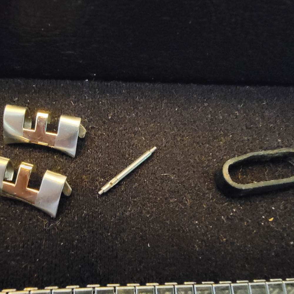 Miscellaneous Lot Of Men's Watch Bands/Parts - Picture 2 of 4